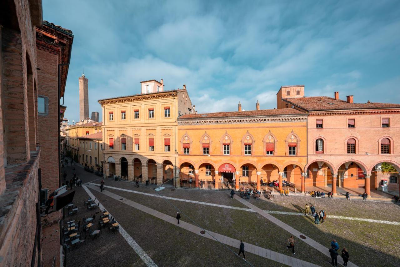 Piazza Santo Stefano Con Vista Apartment Bologna Luaran gambar